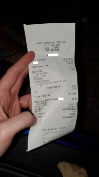 Reseña del consumidor - Seguridad alimentaria Wendy's, Friday Road, Cocoa, FL, USA Suspected food poisoning. Symptoms: Nausea, Vomiting, Chills
S... foto #3