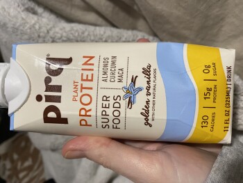 Consumer Review - Food Safety Safeway, Southwest 1st Avenue, Canby, OR, USA Drank one Golden Vanilla protein drink from Pirq today... photo #2