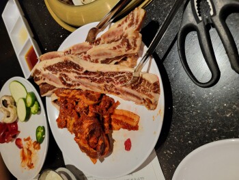 مراجعة المستهلك - سلامة الغذاء Shila Korean BBQ, West Shaw Avenue, Fresno, CA, USA I got food poisoning after eating at Shilas Kore... صورة فوتوغرافية #2