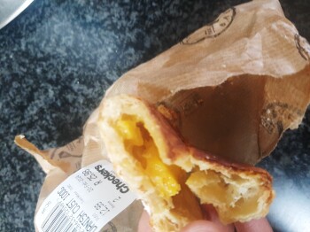 مراجعة المستهلك - سلامة الغذاء Danish Custard Pastry, Checkers Fx Hartbeespoort, Magalies Blvd, Schoemansville, Hartbeespoort, Sout... صورة فوتوغرافية #4