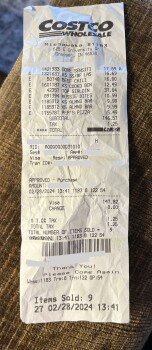 消费者评论 - 食品安全 Costco Wholesale, East University Drive, Mishawaka, IN, USA February 28th, 2024.  Just last night. C... 照片 #3