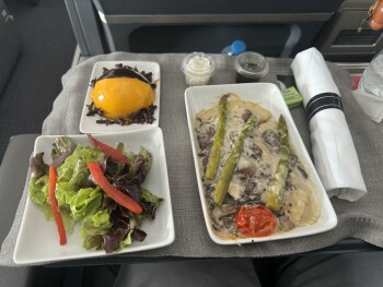 Consumer Review - Food Safety American Airlines: AA2003 or AA390 or Admirals lounge MEX or Admirals lounge DFW (D or A) Flew Ameri... photo #4