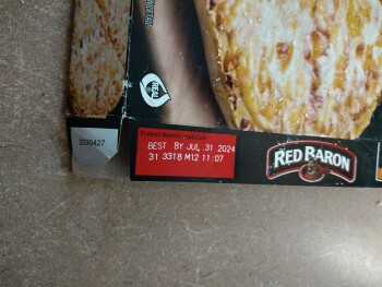 مراجعة المستهلك - سلامة الغذاء Red Baron Pizza, Dollar General, West Highland Avenue, Hermiston, OR, USA Bought a Red Baron pizza f... صورة فوتوغرافية #3