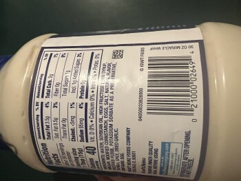 تقرير سلامة الغذاء للمستهلك Kraft miracle whip, Chillicothe, OH, USA Kraft miracle whip.  Hard yellow crusty gunk under the seal... صورة فوتوغرافية #4