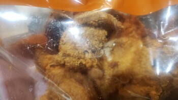 Consumer Review - Food Safety Jewel-Osco, Narragansett Avenue, Chicago, IL, USA I buy a chicken today I found a piece ot metal i d... photo #2