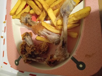 Consumer Review - Food Safety KFC Pontypool - Lower Mill Field, Pontypool, UK I need to report and make a compliant about my all f... photo #4