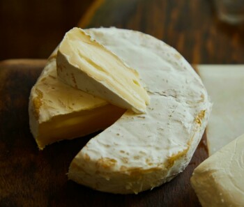 Food Recall Brie de Meaux AOP cheese recalled due to Listeria Monocytogenes The Sans marque Brie de Meaux AOP ch... photo #2