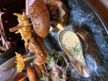 Consumer Review - Food Safety Burger & Lobster, Clarges Street, London, UK Last night Meal at burger and lobster Mayfair Ate the l... photo #3
