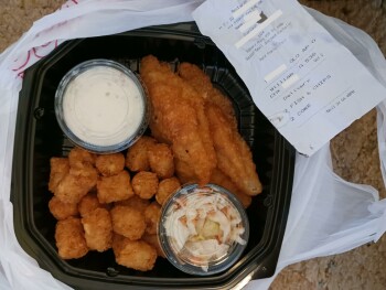 Verbraucherbewertung – Lebensmittelsicherheit Ruby Tuesday, East Center Street, Warsaw, IN, USA Suspected food poisoning. Symptoms: Diarrhea, Vomi... Foto #1