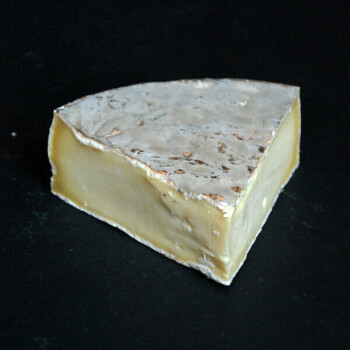 Food Recall Saint Nectaire AOP farmer Pre-Packaged recalled due to Listeria monocytogenes The Atelier du Fromage... photo #2