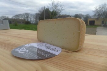 Food Recall Gaec Lait Berbis Sheep Farmer Cheeses recalled due to Listera Gaec Lait Berbis, a dairy company, has... photo #1