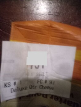 مراجعة المستهلك - سلامة الغذاء McDonald's 16407 Detroit Ave, Lakewood, OH 44107, United States Suspected food poisoning. Symptoms:... صورة فوتوغرافية #3