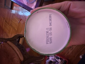 Consumer Review - Food Safety Ben & Jerry's, Rite Aid, Bedford Avenue, Brooklyn, NY, USA Expired icecream , expire date : feb2623b... photo #1
