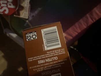 Reseña del consumidor - Seguridad alimentaria Walmart Supercenter, North Bloomington Street, Streator, IL, USA My son and his dad ate puddings out... foto #2