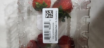 Consumer Review - Food Safety Kroger, McGavock Pike, Nashville, TN, USA 8/14-8/18 Strawberries Vomiting after eating strawberries... photo #2