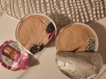 Consumer Review - Food Safety Profi Village Pate, Brooklyn, NY, USA Pate with garlic no freshlywith mold, bought yesterday, smells... photo #1