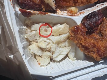 Consumer Review - Food Safety Mariano's, North Milwaukee Avenue, Vernon Hills, IL, USA I bought white fish from hot bar that had l... photo #5