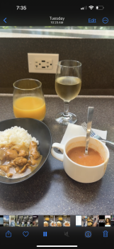Consumer Review - Food Safety Admirals Club / Sakura Lounge, Rodgers Boulevard, Honolulu, Hawái, EE. UU. Eat pasta with mushrooms... photo #2