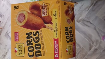 Avis du consommateur - Sécurité alimentaire Food Lion, J Clyde Morris Boulevard, Newport News, VA, USA Foster Farms Corn Dogs 16 pk. The meat wa... photo #2
