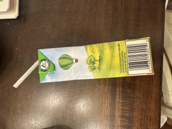 Consumer Review - Food Safety Apple & Eve Organic Boxed Apple Juice, Riverside, CA, USA My grandson who is 2 1/2 years old ate 2 k... photo #4
