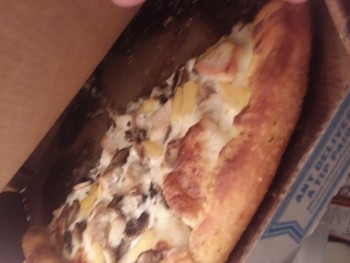 Consumer Review - Food Safety Domino's Pizza, 5101 SE 29th St, Del City, OK 73115, USA My family and I are all suffering from conf... photo #2