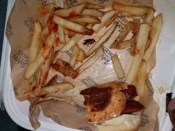 Consumer Food Safety Report Johnny Rockets, Pine Avenue, Long Beach, CA, USA Ordered lunch as usual and discovered a bug resembl... photo #1