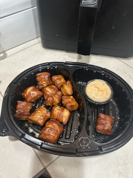 Reseña del consumidor - Seguridad alimentaria Red Robin Gourmet Burgers and Brews, Southeast Tualatin Valley Highway, Hillsboro, OR, USA I ordered... foto #1