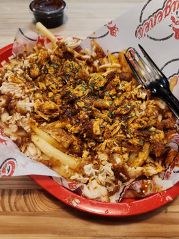 Avis du consommateur - Sécurité alimentaire Eugene's Hot Chicken - Hoover, Galleria Circle, Hoover, AL, USA Tried their loaded fries on Monday a... photo #2