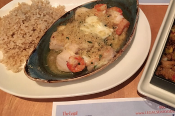 Consumer Review - Food Safety Legal Sea Foods, West Dekalb Pike, King of Prussia, PA, USA Family of 4 ate at Legal Seafood, in Kin... photo #2