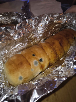تقرير سلامة الغذاء للمستهلك Amalfi Pizza & Pasta Bendigo, Mitchell Street, Bendigo VIC, Australia Ordered pizza and garlic bread... صورة فوتوغرافية #2