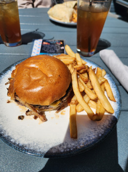 Consumer Review - Food Safety Coastal Salt, Atlantic Avenue, Ocean City, MD, USA I went to Coastal Salt on Friday, 4/10, around no... photo #2