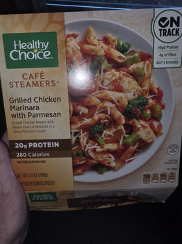 Reseña del consumidor - Seguridad alimentaria Walmart Supercenter, Walbrook Drive, Knoxville, TN, USA My son ate healthy choice grilled chicken wi... foto #2