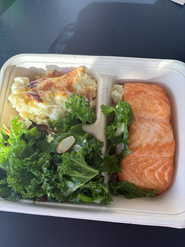 Consumer Review - Food Safety Erewhon West Hollywood, Santa Monica Boulevard, West Hollywood, CA, USA  Last night symptoms started... photo #2