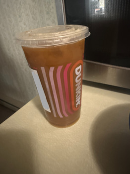 消费者评论 - 食品安全 Dunkin', Boardman-Canfield Road, Canfield, OH, USA I ate a bacon, egg and cheese, croissant and hash... 照片 #2