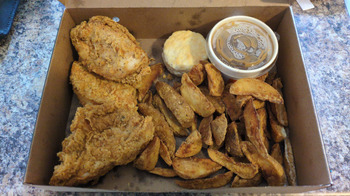 Reseña del consumidor - Seguridad alimentaria Mary Brown's Chicken, Garden Street, Whitby, ON, Canada Bought last night, within 2 hours of eating... foto #1