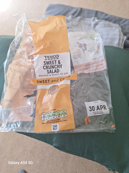 消费者评论 - 食品安全 London HENDON, Tesco Superstore, Tilling Road, London, UK All above symptoms   after having eaten th... 照片 #1