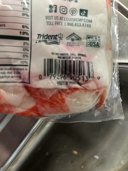 مراجعة المستهلك - سلامة الغذاء Walmart Supercenter, North Lee Street, Forsyth, GA, USA I opened a fresh pack of louis kemp crab del... صورة فوتوغرافية #4