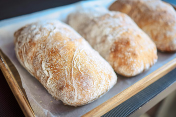 食品召回 Hannaford Ciabatta Rolls recalled due to Mislabeling Hannaford has issued a recall for select Nature... 照片 #3
