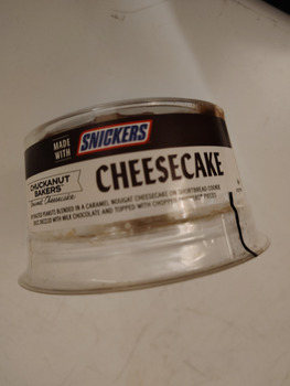 Verbraucherbewertung – Lebensmittelsicherheit Pilot Travel Center, Mines Road, Laredo, TX, USA I bought three cheesecake cups sealed and not expir... Foto #2