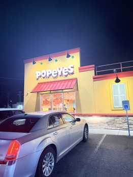 تقرير سلامة الغذاء للمستهلك Popeyes Louisiana Kitchen, Jonestown Road, Harrisburg, PA, USA Hice un pedido en popeye por Uber eat... صورة فوتوغرافية #2