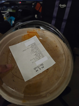 Verbraucherbewertung – Lebensmittelsicherheit CAVA, Regency Village Drive, Orlando, FL, USA After eating the salmon bowl, I felt a lot of pain and... Foto #5