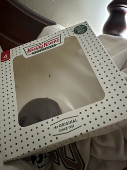 Verbraucherbewertung – Lebensmittelsicherheit bp, Maroondah Highway, Ringwood VIC, Australia Ordered Krispy Kreme donuts off uber eats late last n... Foto #2
