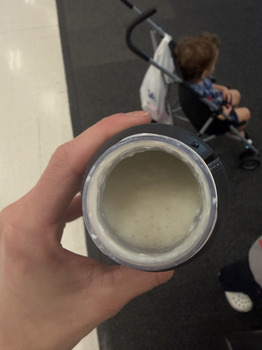 消费者评论 - 食品安全 Target, South State Street, Sandy, UT, USA Opened shake maybe 5 minutes after purchasing, instantly... 照片 #2