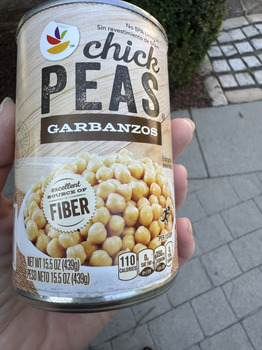 Reseña del consumidor - Seguridad alimentaria Stop & Shop, West Main Road, Middletown, RI, USA Yesterday I had a salad with cucumbers, tomatoes, f... foto #3