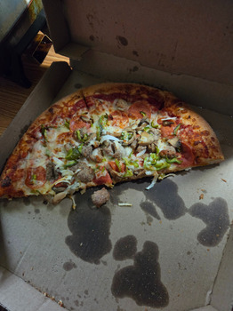 Avaliação do consumidor - Segurança alimentar Marco's Pizza, North Carolina 73, Denver, NC, USA Me and my fiance ordered from Marco's for the firs... foto #3