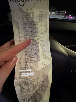 消费者评论 - 食品安全 Cheetos, Cincinnati, OH, USA Happened 8/7/2026 shortly after eating Jalapeño Cheetos. Ate a few they... 照片 #3