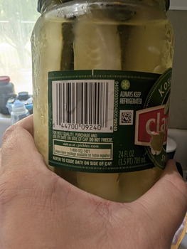 消费者食品安全报告 Target, North Perris Boulevard, Perris, CA, USA The pickles tasted like straight crushed Xanax very... 照片 #4