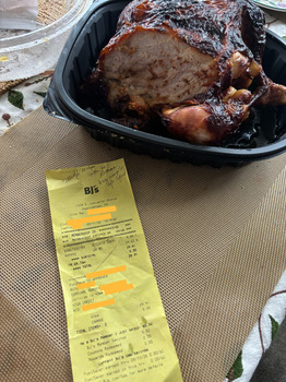 消费者评论 - 食品安全 BJ's Wholesale Club, East Lancaster Avenue, Downingtown, PA, USA Bought a rotisserie chicken this mo... 照片 #3
