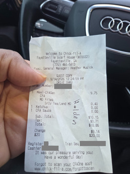 Consumer Review - Food Safety Chick-fil-A, West Lanier Avenue, Fayetteville, GA, USA On 14 Sep 2026 at 12:24 pm (10096158), I purc... photo #4