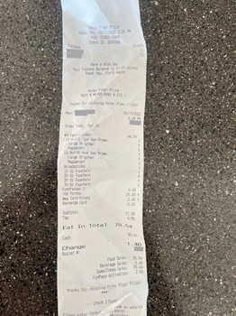 Reseña del consumidor - Seguridad alimentaria Peter Piper Pizza, North Metro Parkway West, Phoenix, AZ, USA Took my family out for a fun family ou... foto #2